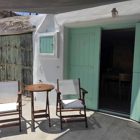 Apanemo Beach House Agios Nikolaos Kimolos Exterior photo
